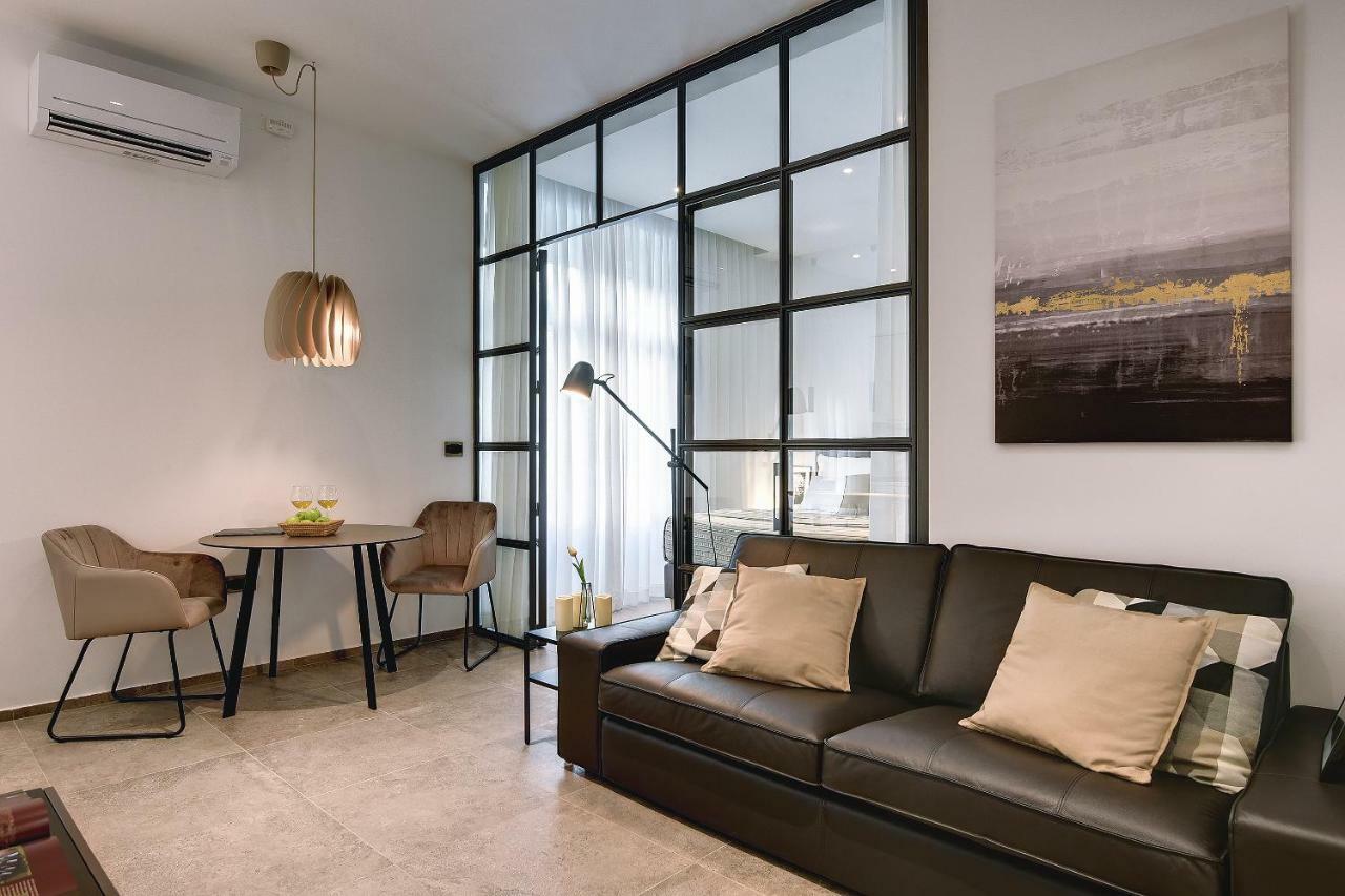 Lifestyle Apartments Pula Exterior photo